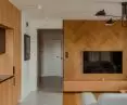 Oak veneer is found in every room