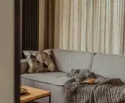 The living room is conducive to relaxation