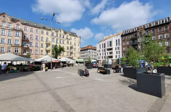 Bernardine Square in Poznań - transformation of a marketplace into a multifunctional space