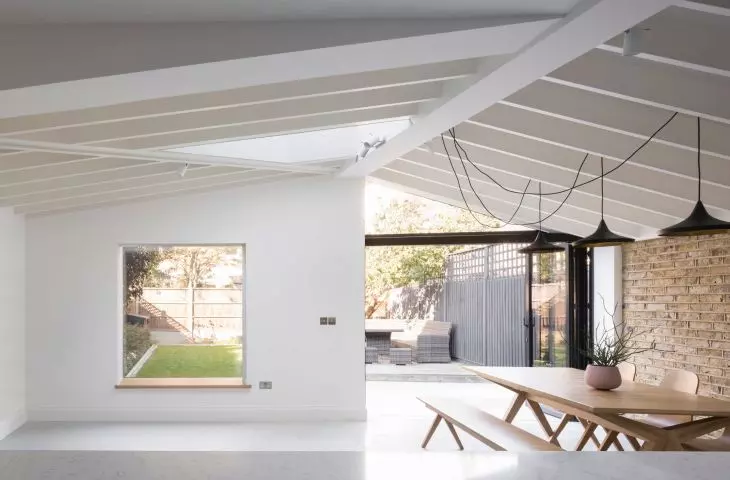 „Folded House” projektu architektów z pracowni Proctor & Shaw