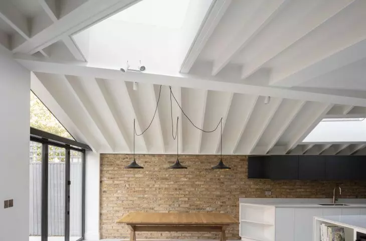 „Folded House” projektu architektów z pracowni Proctor & Shaw