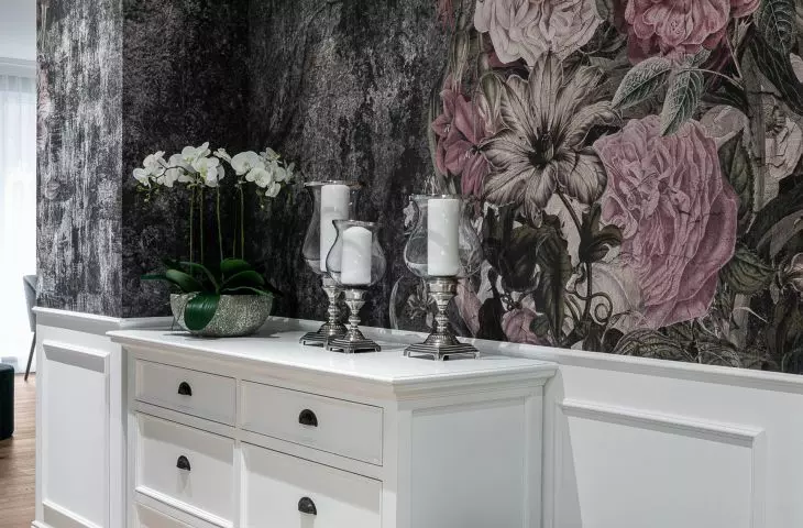 Hallway with floral wallpaper