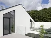 Dom z atrium w Gliwicach projektu INOSTUDIO architekci