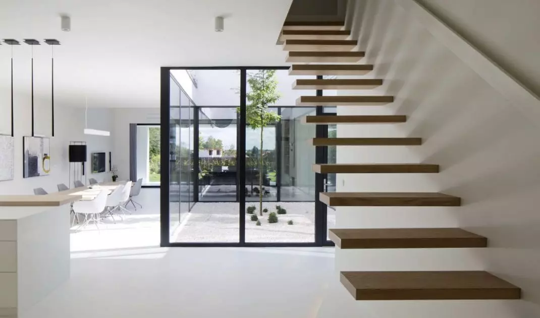 Dom z atrium w Gliwicach projektu INOSTUDIO architekci