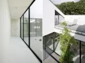 Dom z atrium w Gliwicach projektu INOSTUDIO architekci
