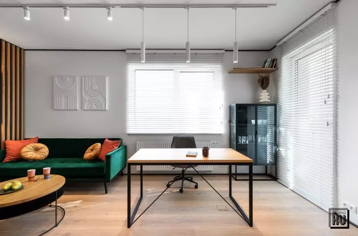  Place of work