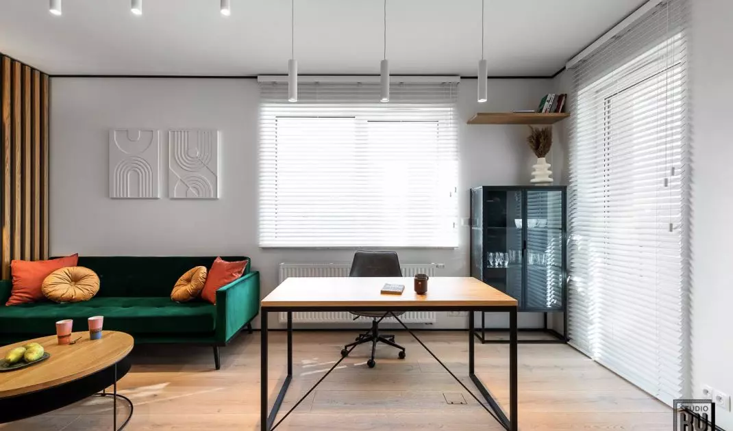  Place of work