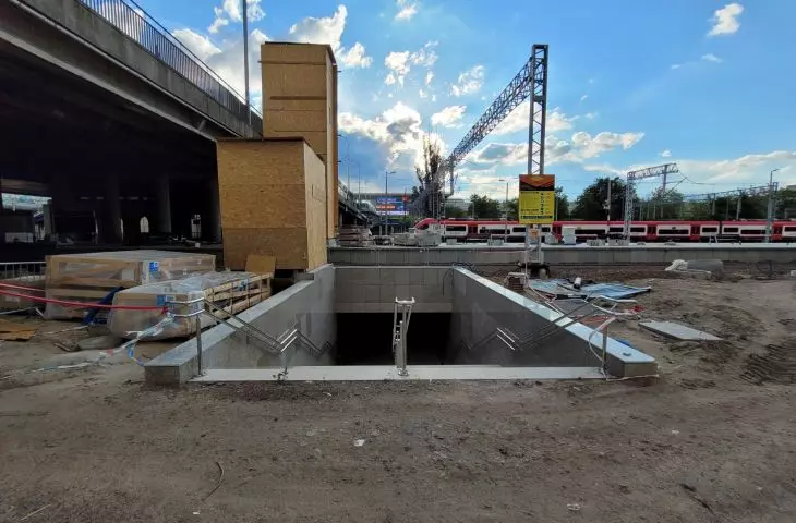 Tzw. Dworzec Główny w Poznaniu - rozbudowa o nowy peron i tunel dla pieszych