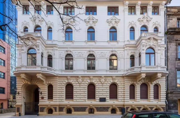 Haessner's tenement house on Roosevelt Street in Lodz