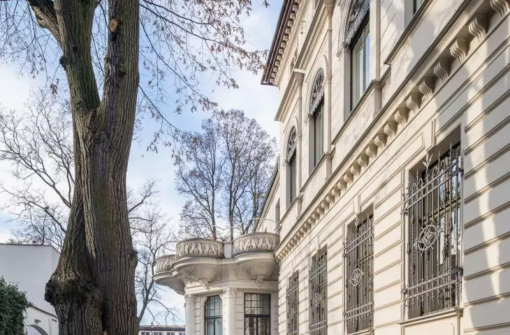 Reconstruction of the Museum of Art in Lodz, palace outbuilding