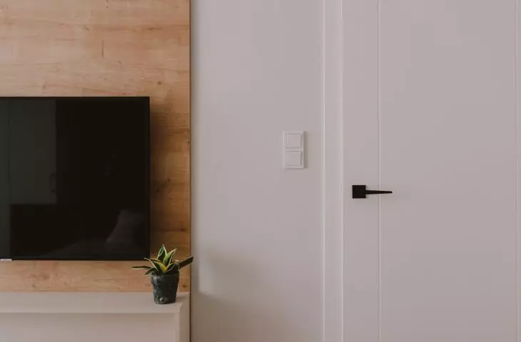 Space for a TV in the bedroom