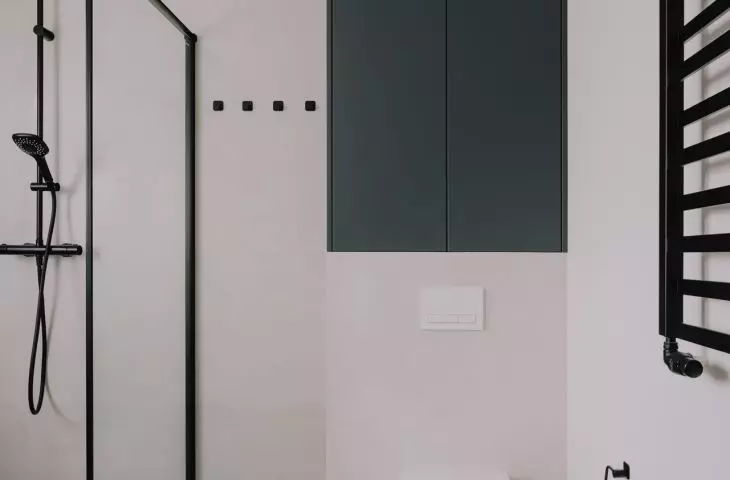 Minimalist bathroom