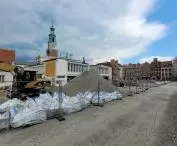 Old Market Square in Poznań - reconstruction of the plate - June 2022