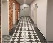 Corridor at the new 2020 housing development - Combi Junior 12 ryps inlay