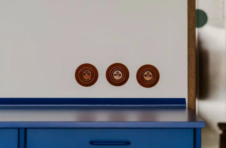 ultramarine kitchen detail