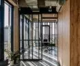 Transitions between rooms
