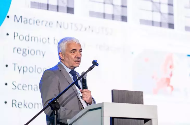 Prof. Tomasz Komornicki  