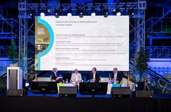 Session entitled Innovation as an urban service for urban regeneration and climate change mitigation 