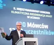 Prof. Jerzy Hausner speaks at the end of the Congress