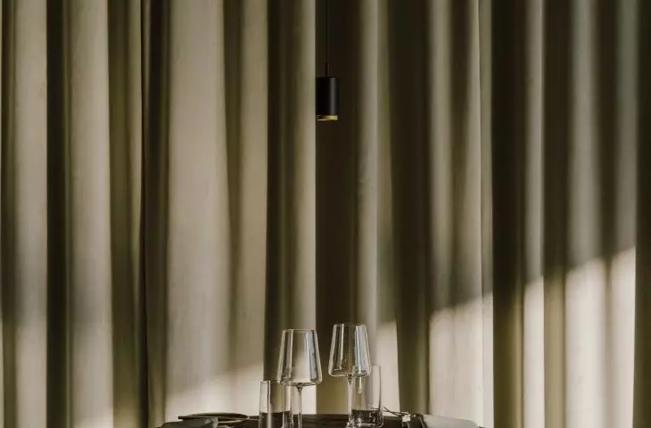 Restauracja Tarasowa, charakterystyczne zasłony