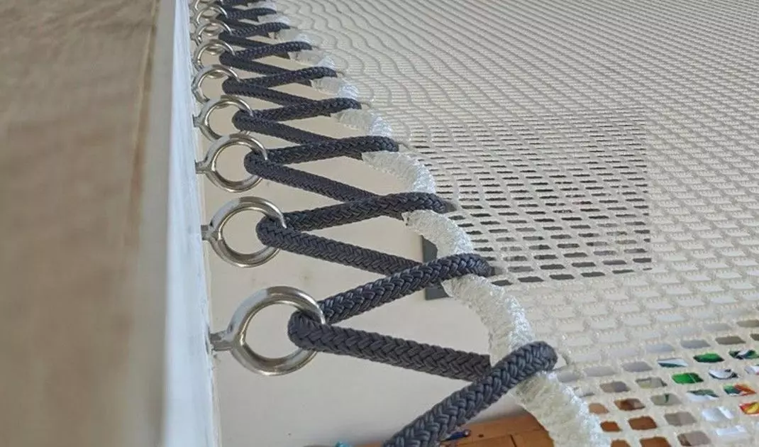 Hammock net attachment