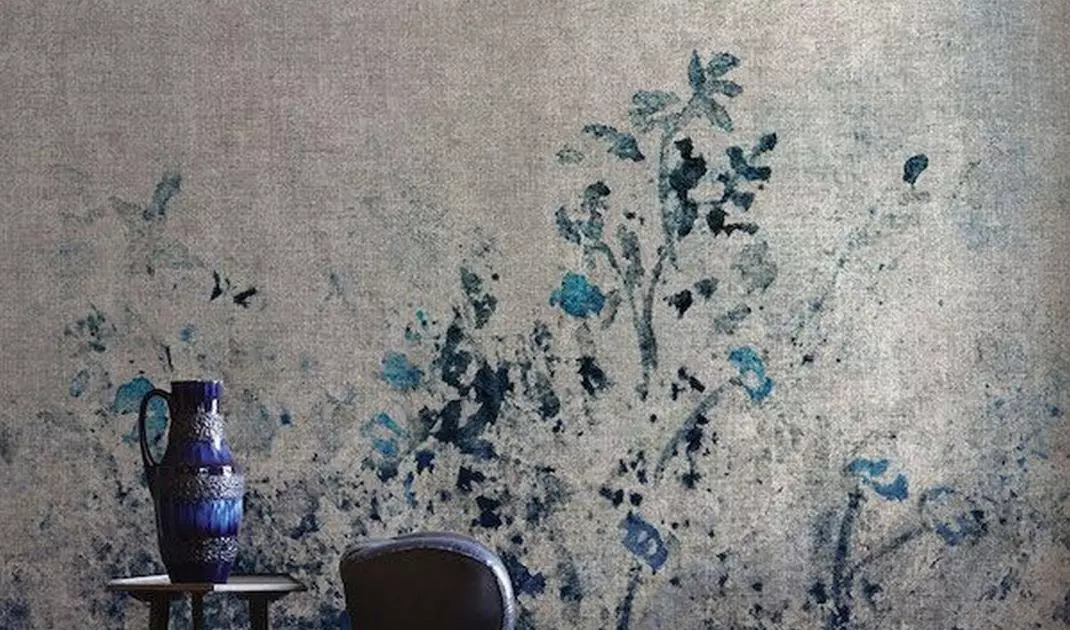 Wall mural with watercolor meadow motif