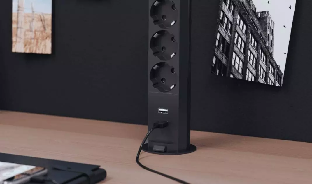 TUBUS extender fully slides into the countertop