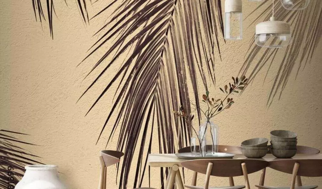Wallpaper with a delicate pattern is a good background for light furniture