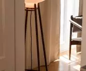 Minimalist floor lamp