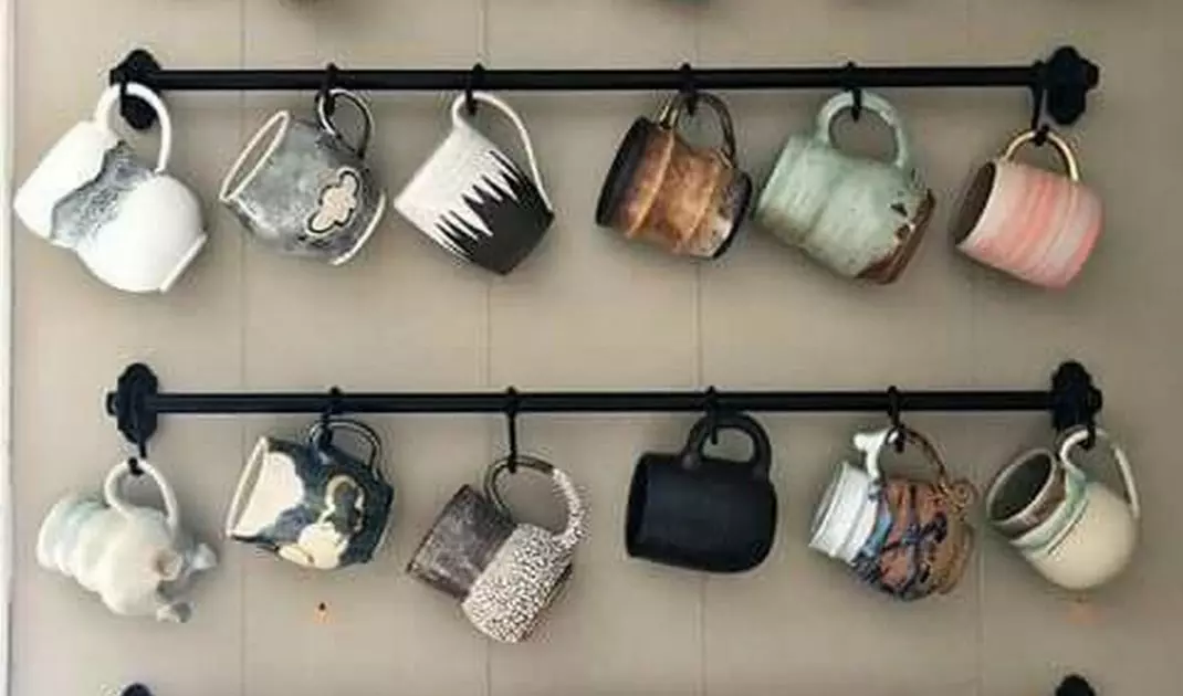 Cup and mug hangers