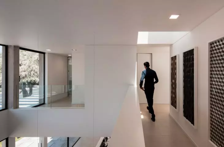 Showroom firmy Porcelanosa w Santiago