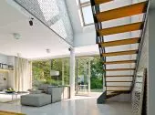 Attractive 1 - hall