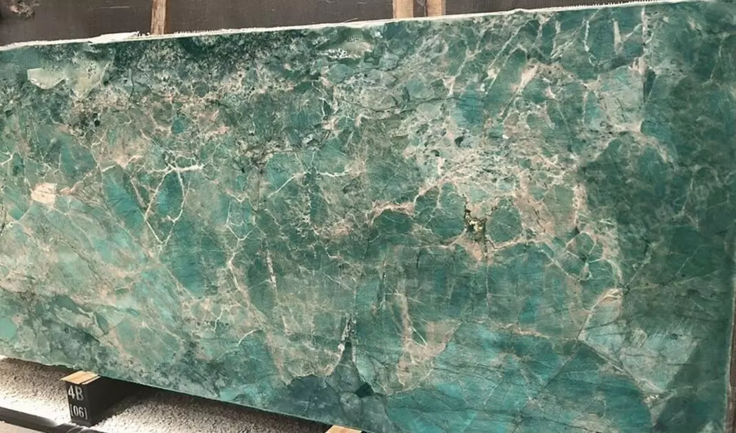 Quartzite slabs