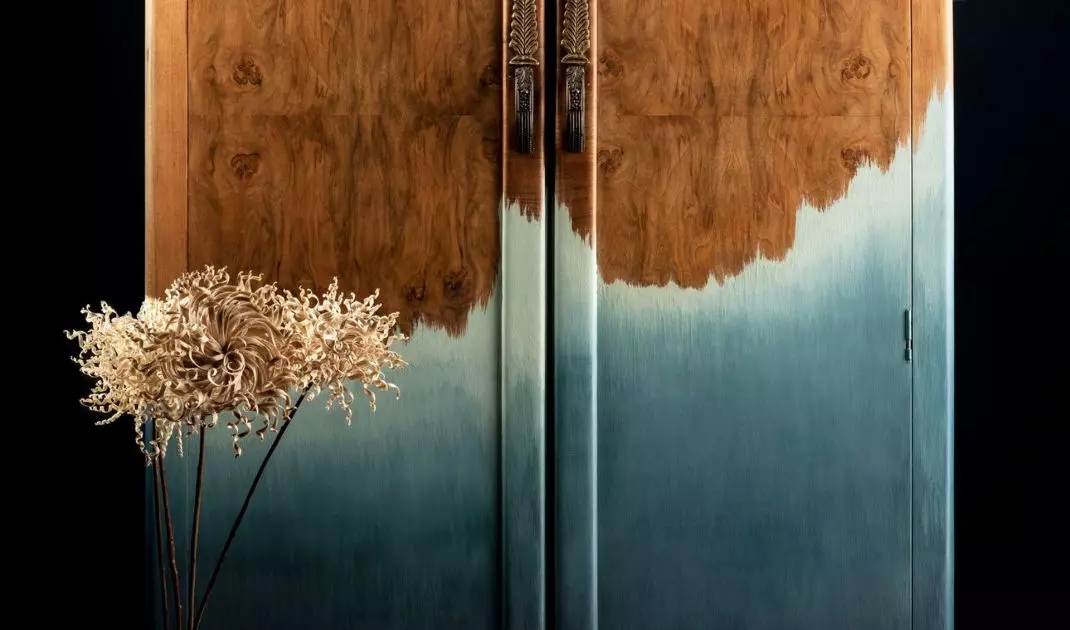 Ombre decoration of refurbished old closet