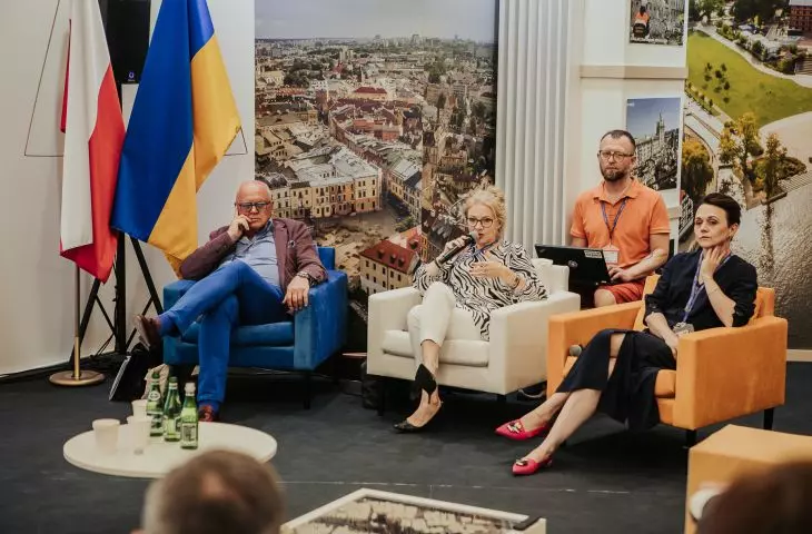 from left: Jan Pamuła, Agnieszka Staniszewska-Mól, Magdalena Doksa-Tverberg