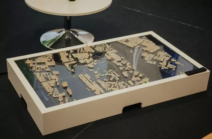 hybrid model made by Horizone Graphics