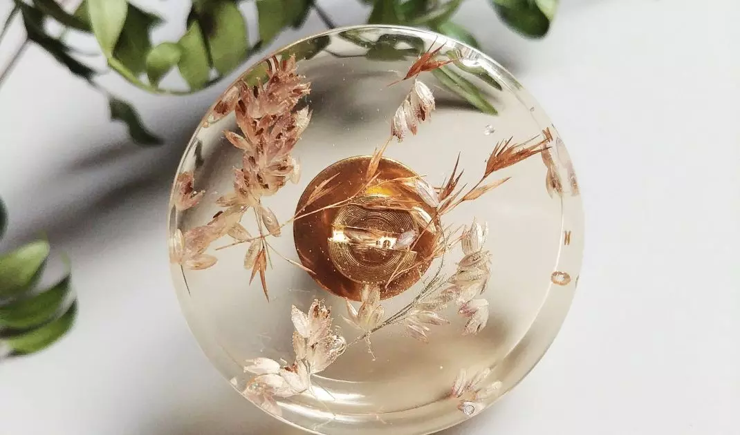Crystal furniture handle