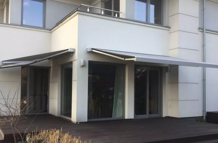 Markizy kasetowe typ K50, Warszawa