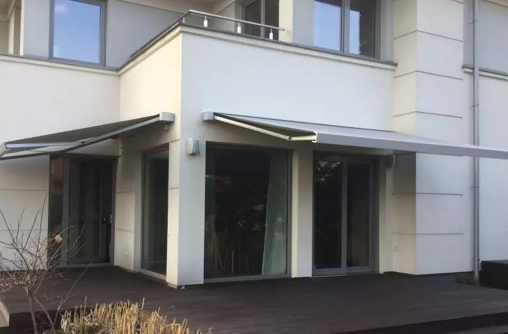 Markizy kasetowe typ K50, Warszawa