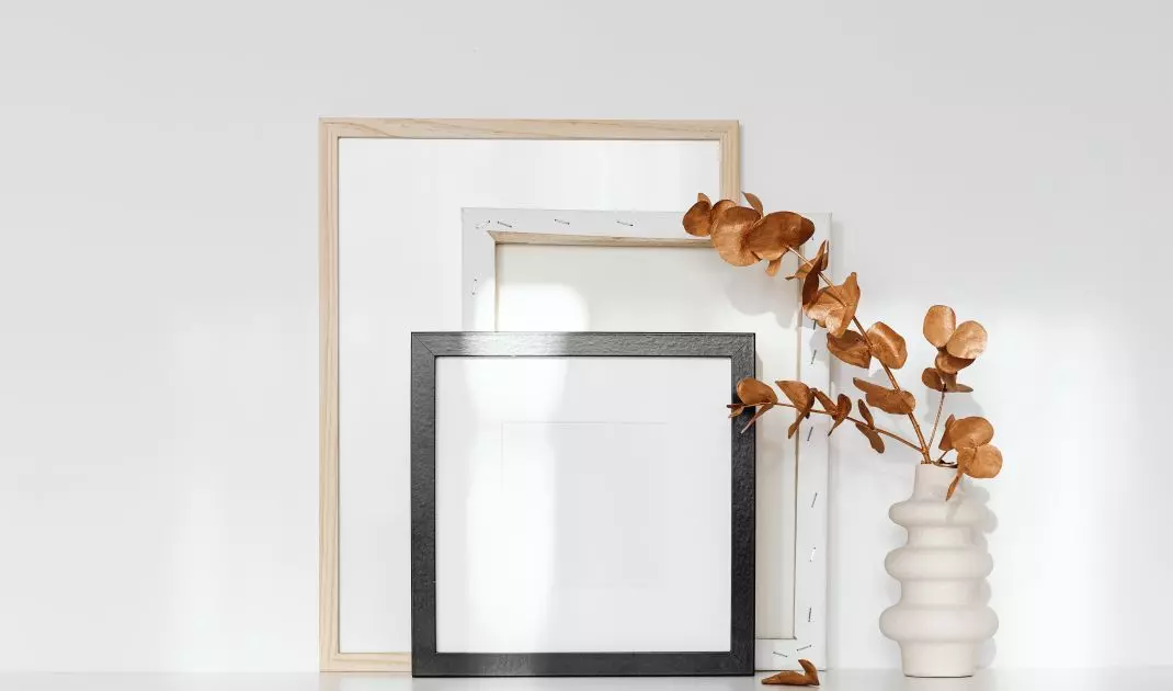 When it comes to accessories, go for natural materials
