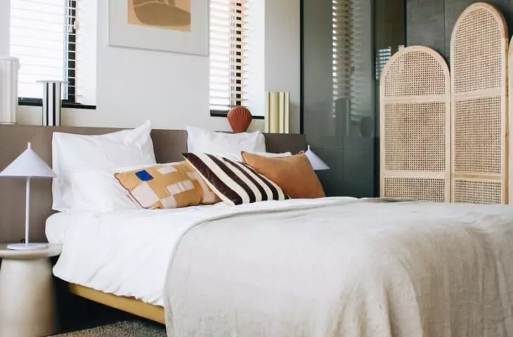 Hotel w nadmorskim stylu urządzony przez HKliving