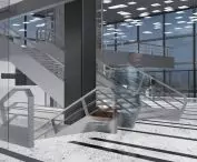 Wnętrze dworca wraz z ciągiem komunikacyjnym