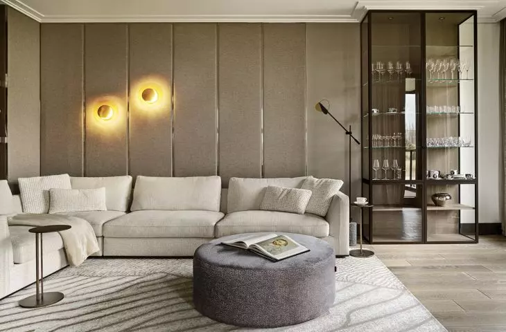 An apartment inspired by the sea