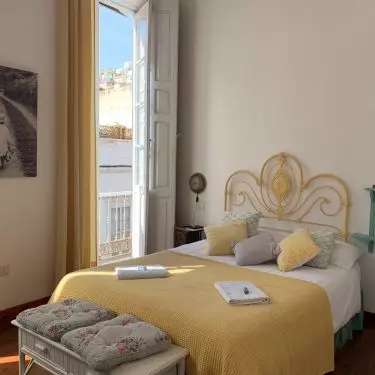 Bedroom arrangement