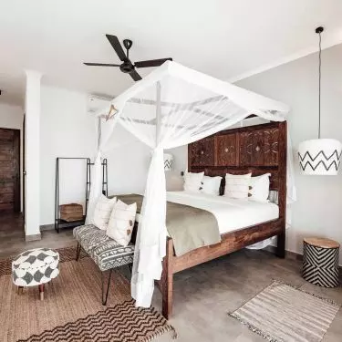 Bedroom arrangement