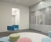 Wnętrze pokoju spotkań z dziećmi