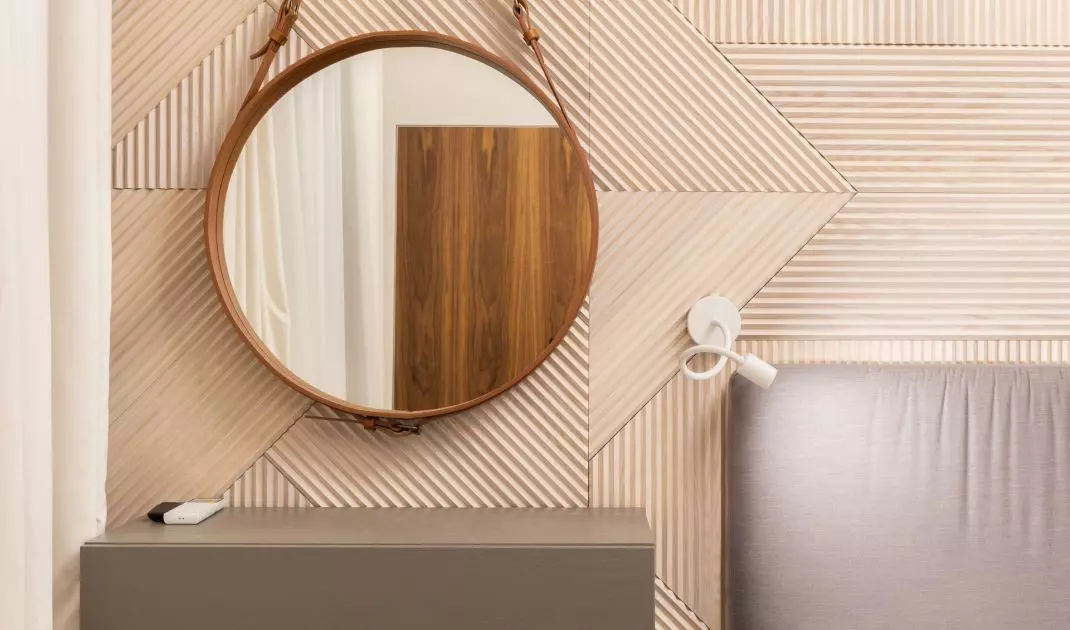 Texture on the wall
