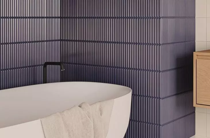 Structural tiles in the bath area 