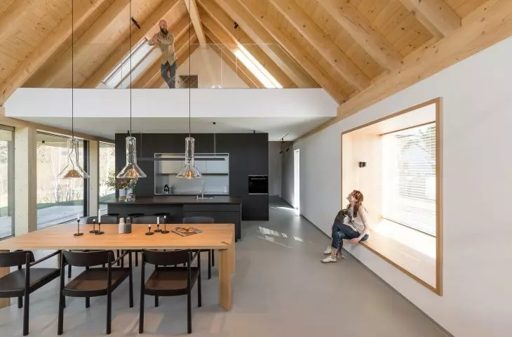 The house was designed for mountain lovers