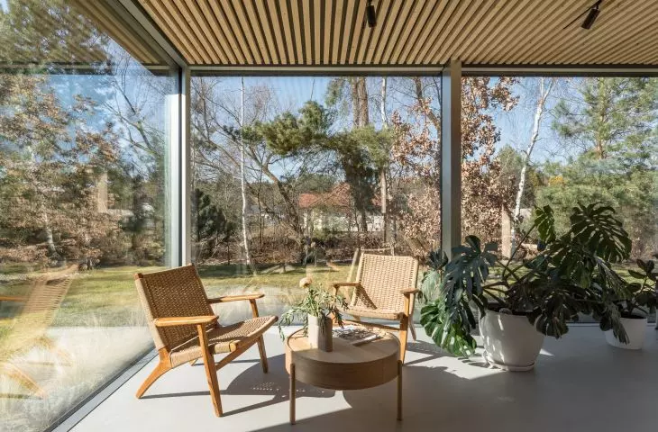 Orangery invites the environment inside the house